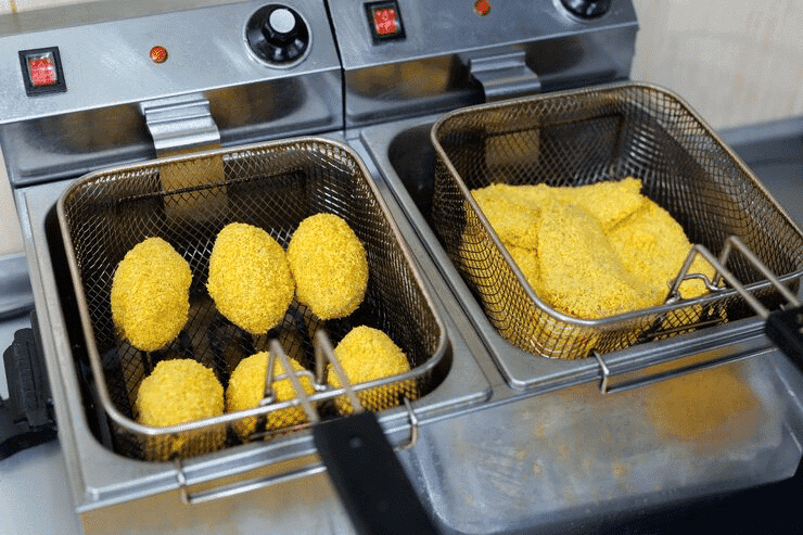 Commercial Fryers for Restaurants: Types, Capacity & Cost