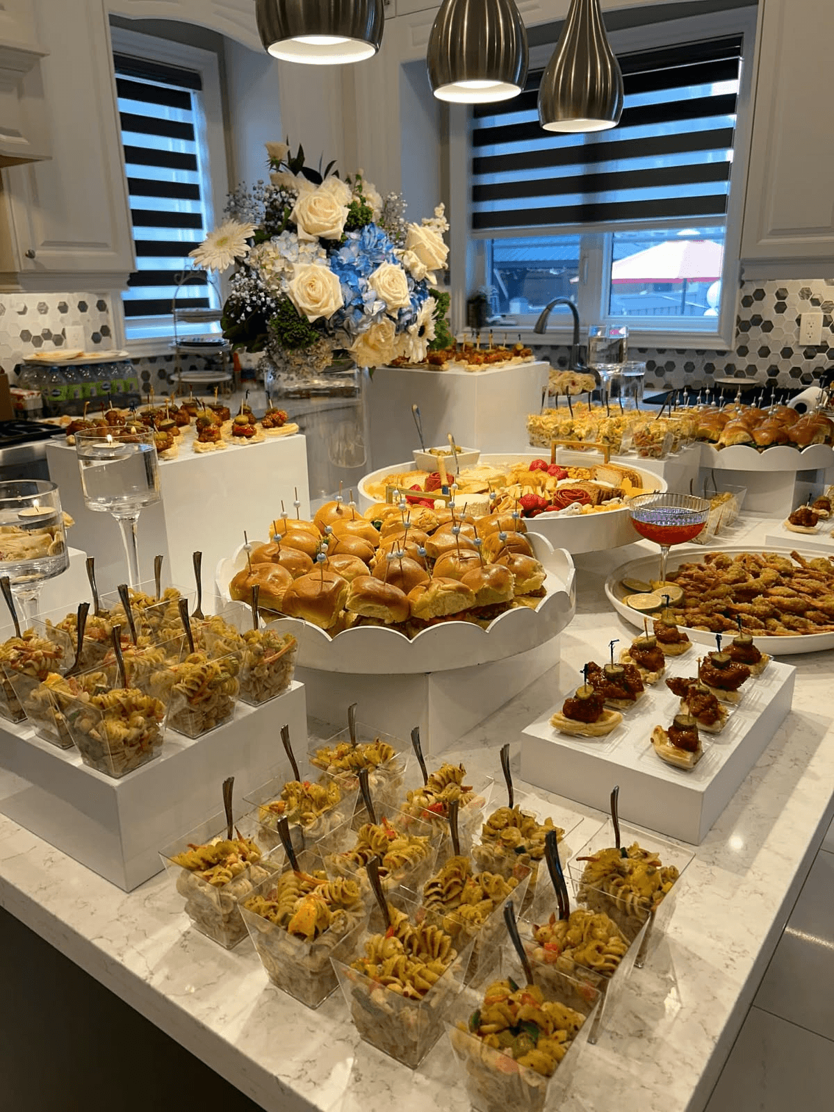 Corporate Catering Dubai Contracts: What Businesses Order & How to Win